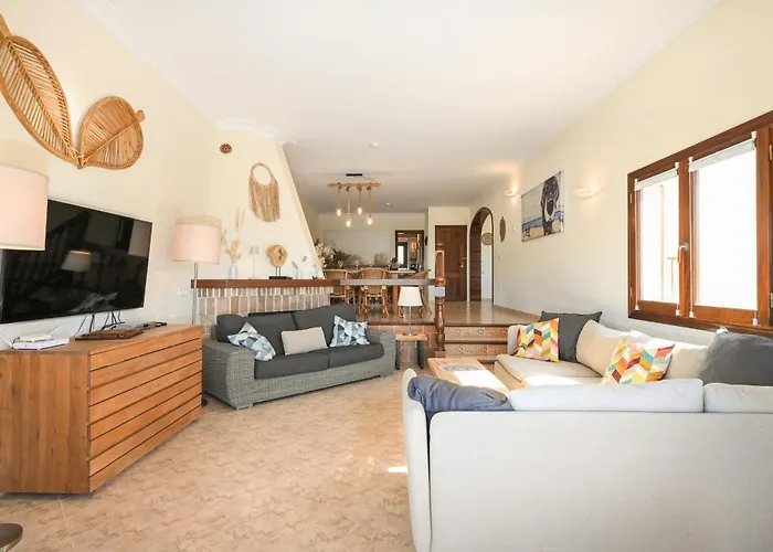 Xapala Exklusive Traumvilla Mit 7 Schlafzimmern In Ruhiger Lage Bei * Cala Ratjada (Mallorca)