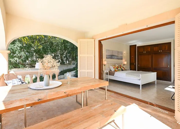 Xapala Exklusive Traumvilla Mit 7 Schlafzimmern In Ruhiger Lage Bei Cala Ratjada (Mallorca)