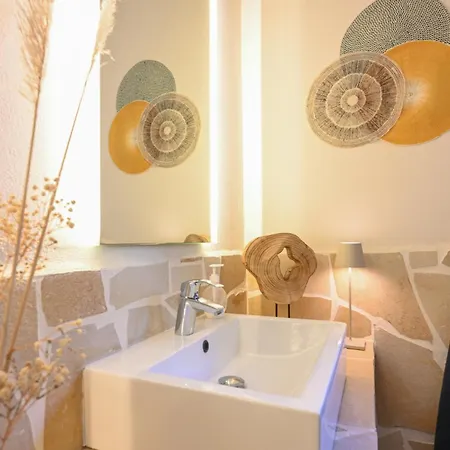 Xapala Exklusive Traumvilla Mit 7 Schlafzimmern In Ruhiger Lage Bei Cala Ratjada (Mallorca)