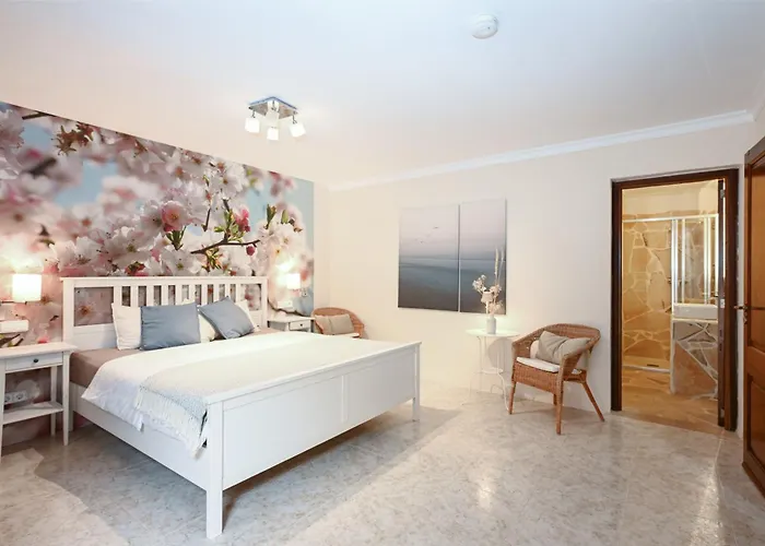 Ferienhaus Xapala Exklusive Traumvilla Mit 7 Schlafzimmern In Ruhiger Lage Bei Cala Ratjada (Mallorca)