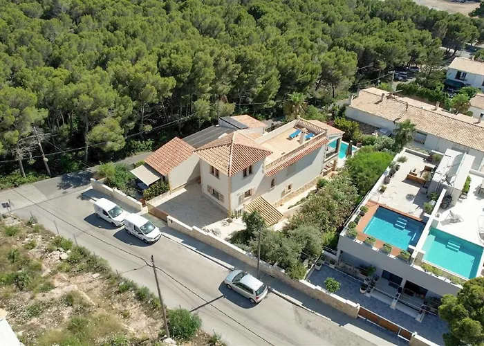 Xapala Exklusive Traumvilla Mit 7 Schlafzimmern In Ruhiger Lage Bei